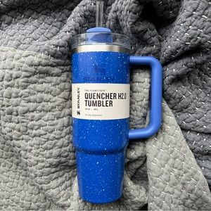 Rare Stanley Quencher 30oz Tumbler in Speckled Iris